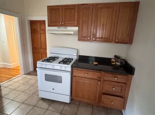 8 Dudley St #1, Cambridge, MA 02140
