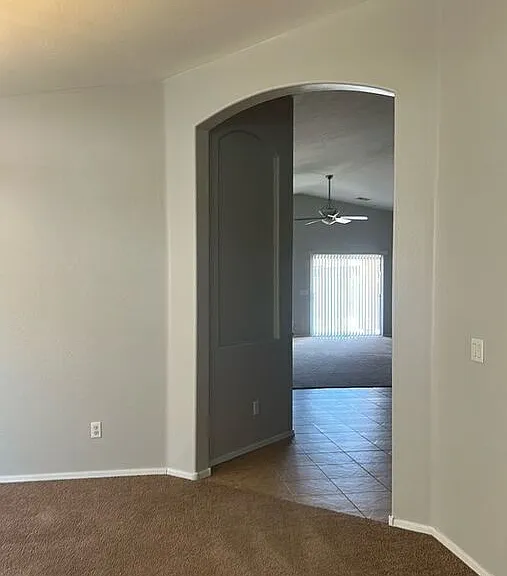 36556 W Velazquez Dr — Photo 16