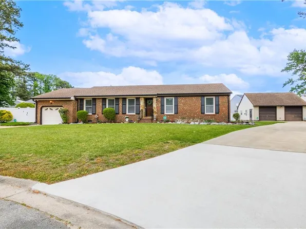 4211 Redfern Ln, Chesapeake, VA 23321