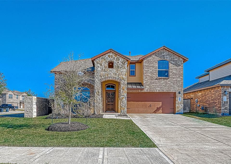 1st image of 5618 Cedar Crescent Ct