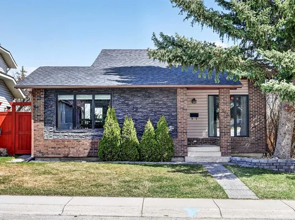 263 W Shawmeadows Rd SW, Calgary, AB T2Y 1B6