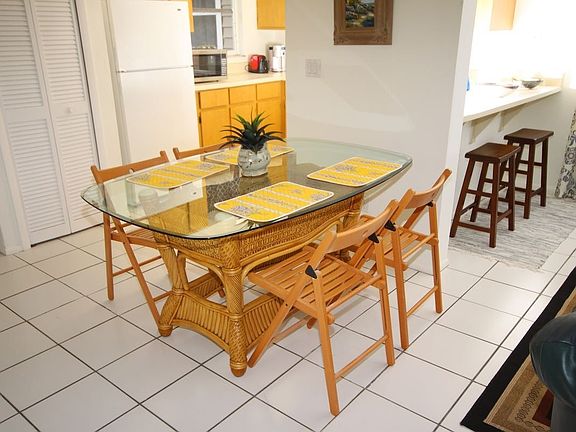 5th image of 528 Coral Cir