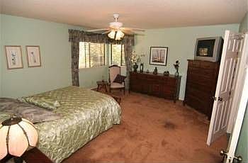4th image of 960 Occidental Dr