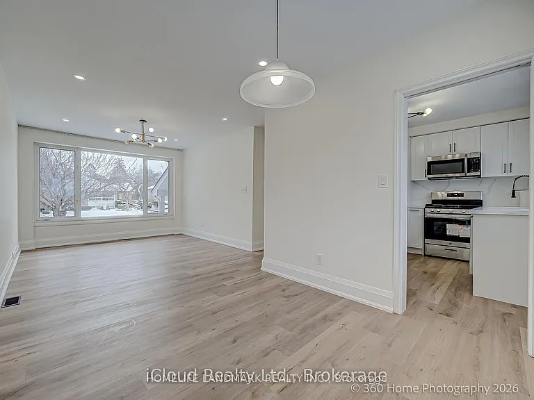 73 Berkinshaw Cres — Photo 5