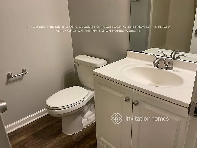 915 Jordans Pond Ln — Photo 12
