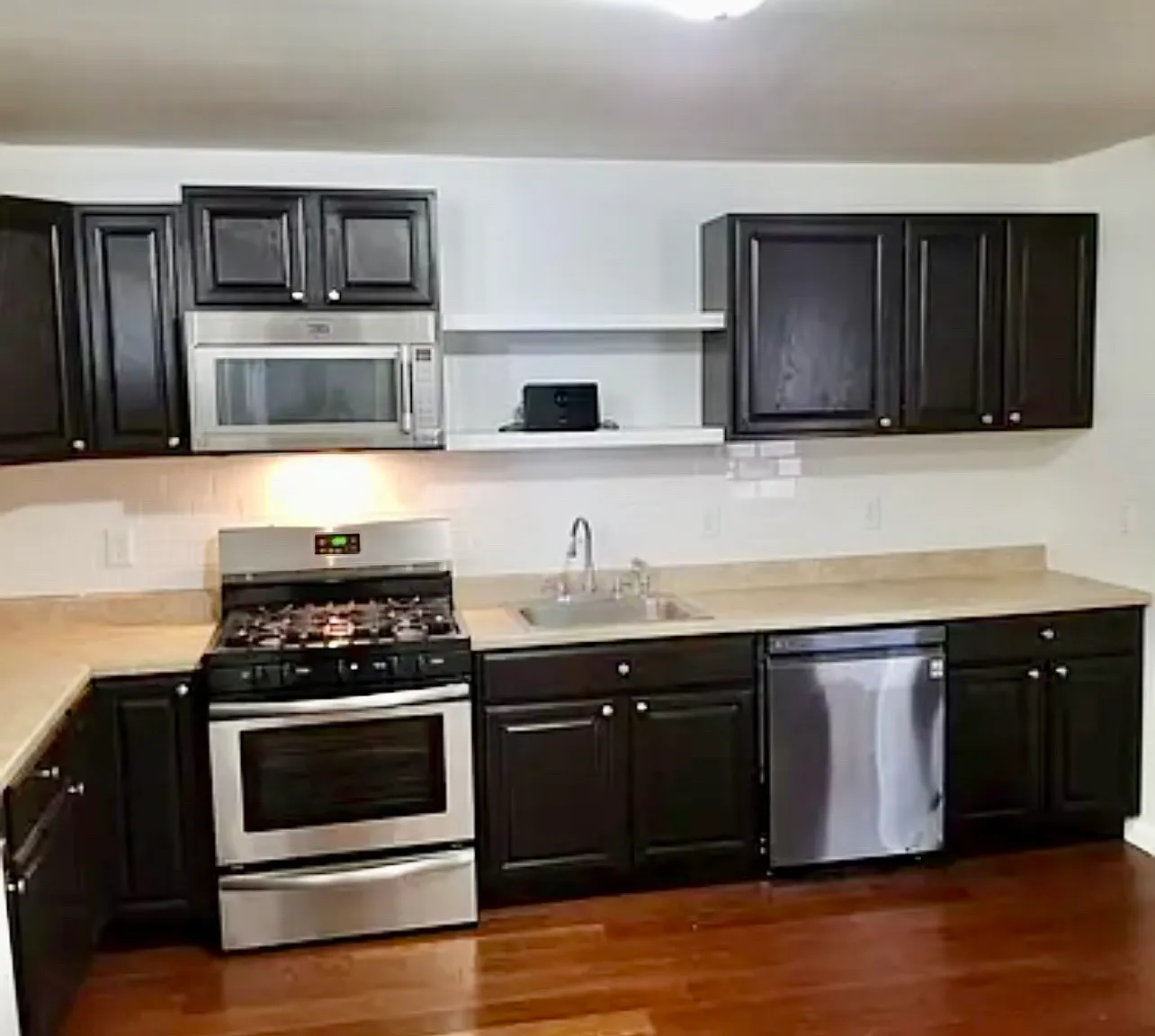 245 Washington St — Photo 2