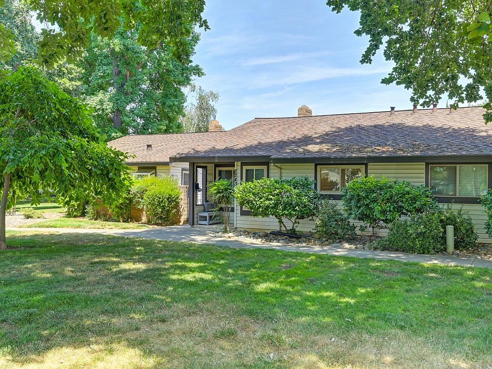 1st image of 2243 Bridlewood Dr