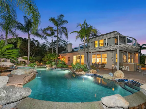 2034 Ridgecrest Pl, Escondido, CA 92029