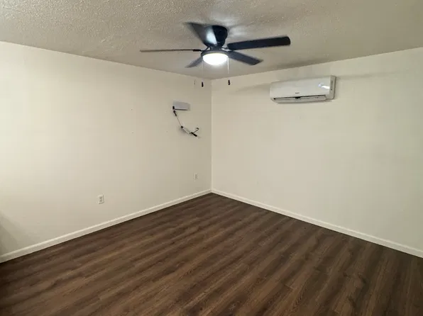 3846 N 54th St #1, Mesa, AZ 85215