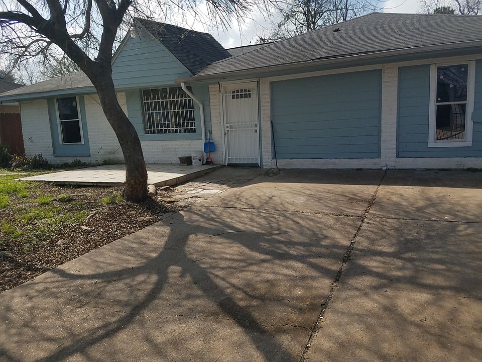 1st image of 13115 Plum Meadow Ln
