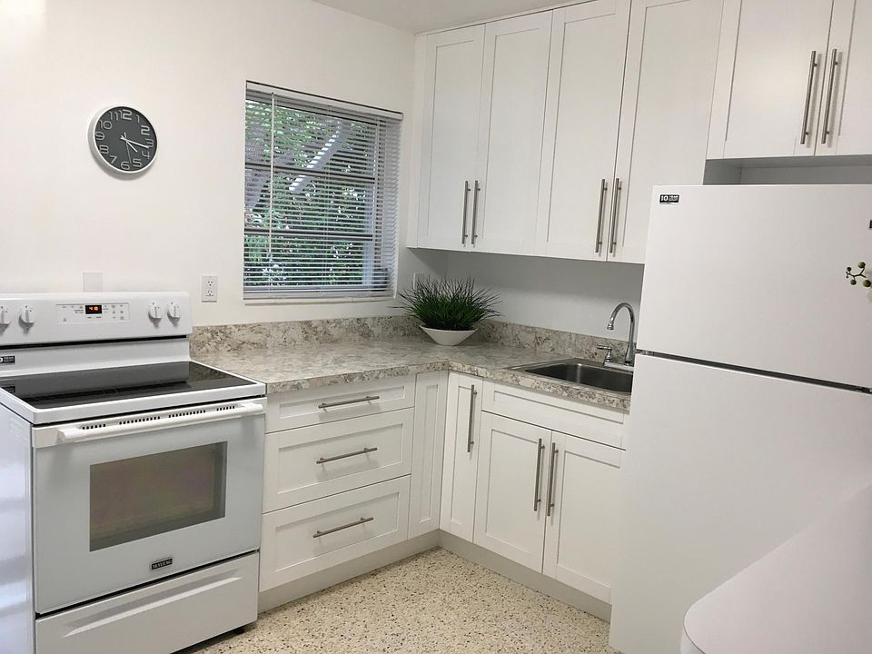 Open kitchen