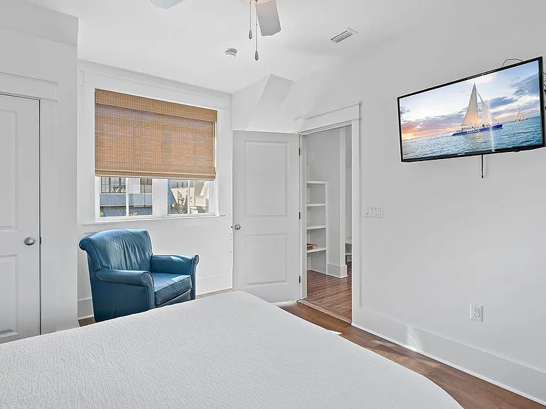 70 Cypress Cir — Photo 35