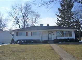 220 Lyndhurst Dr, Piqua, OH 45356