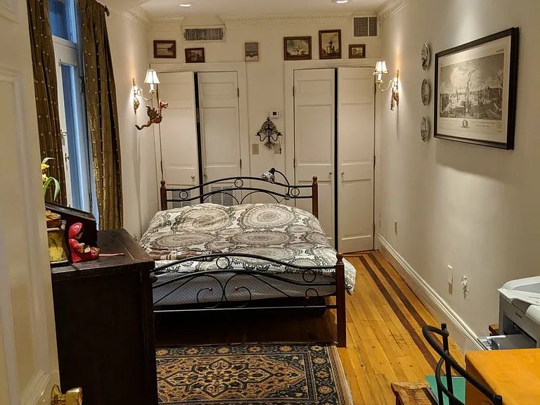 16 Commonwealth Avenue — Photo 24