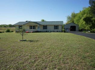 1697 Rowlett Trl, Murray, KY 42071