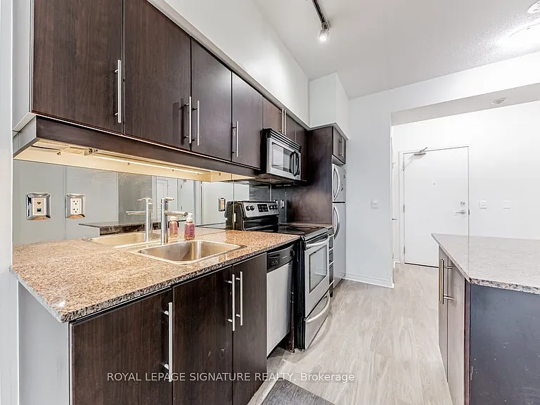 2885 Bayview Ave #602 — Photo 3