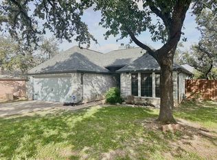 1812 Twisted Oak Dr, Leander, TX 78641
