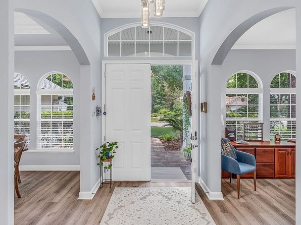 554 Santa Maria Dr