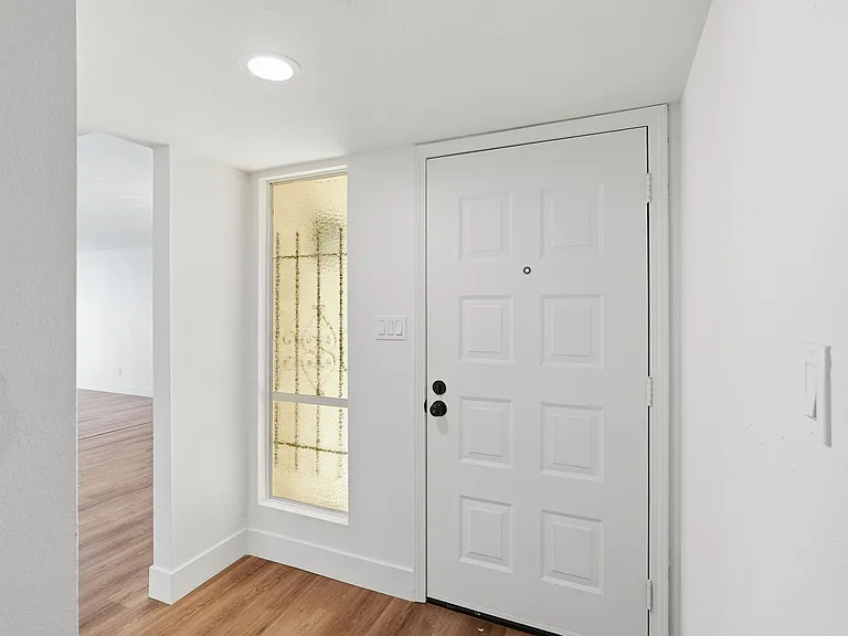 1924 E Duke Dr — Photo 27