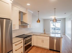 99 Foundry Pl