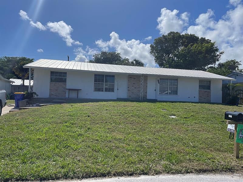 1st image of 2306 NE Rustic Pl #2306