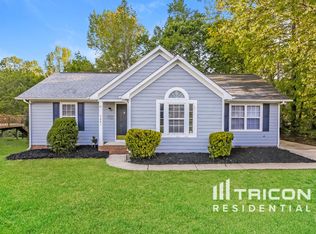 3401 Chistow Rd, Matthews, NC 28105