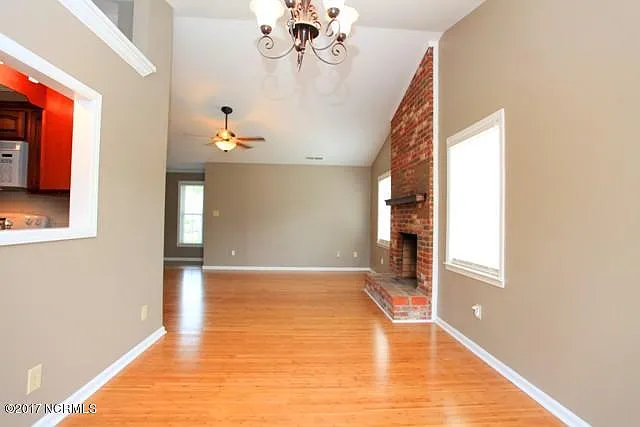 2457 Saddleridge Dr — Photo 11
