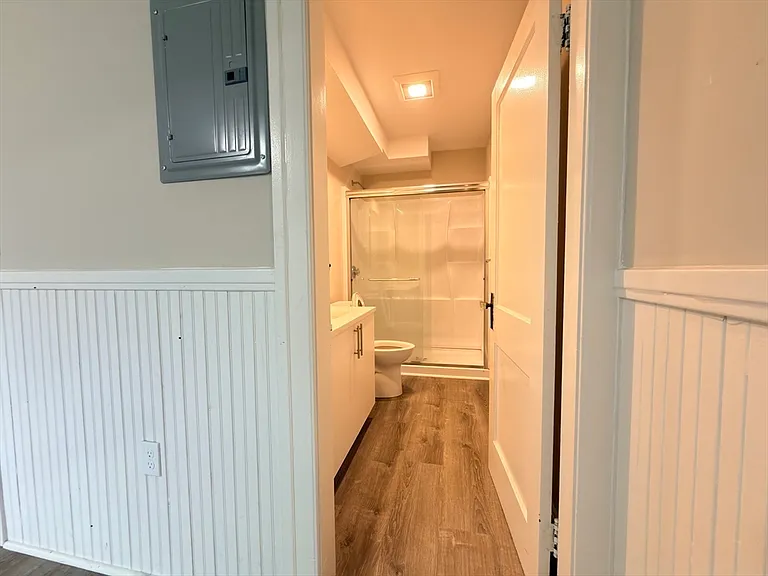 4 Glade St #3 — Photo 19