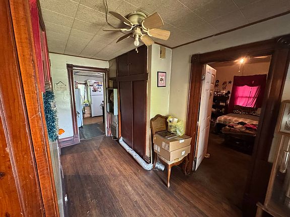 2nd image of 1146 Nepton Rd