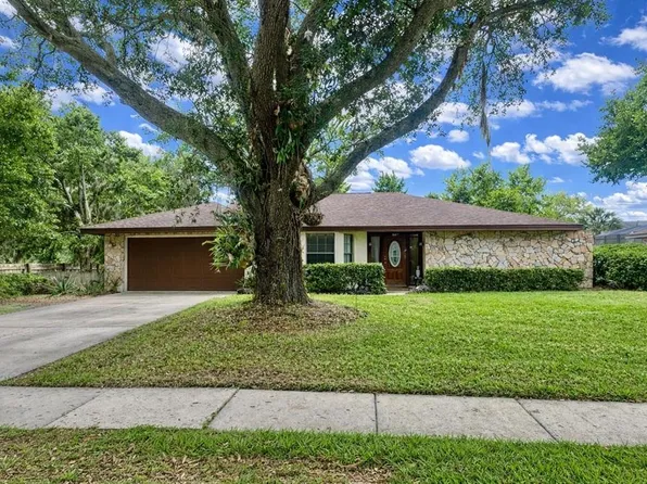 232 College Grove Cir NE, Winter Haven, FL 33881