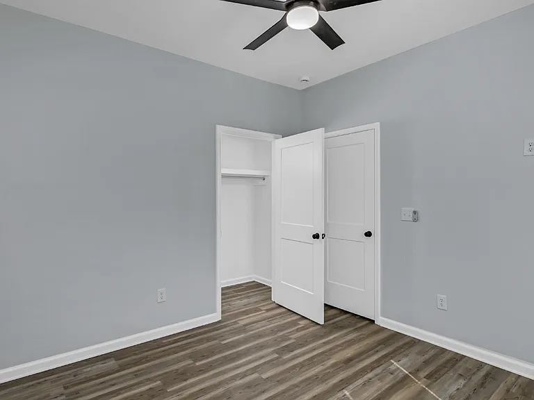 32 Roberson St — Photo 19