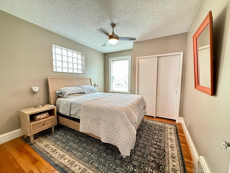 5457 Robert Ave — Photo 18