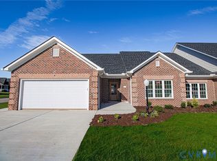 120 Cobblestone Dr, Hopewell, VA 23860