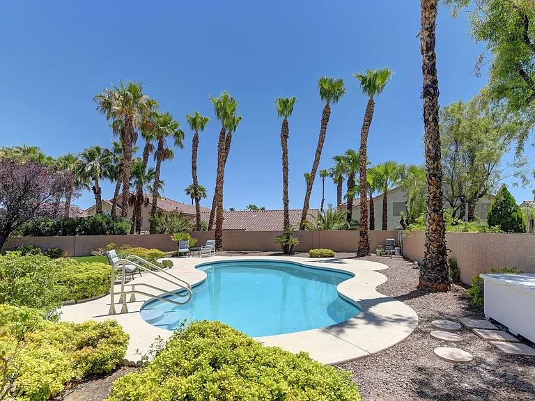8437 Willowleaf Ct — Photo 42