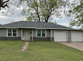 3320 Doris St, Bay City, TX 77414