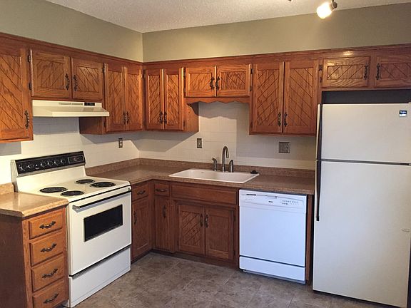 4th image of 512 SE 3rd Street Ter Unit B