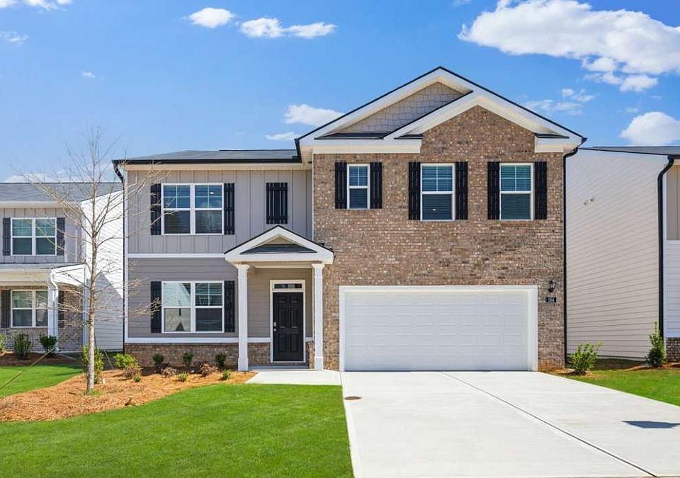 1st image of 183 White Spruce Way