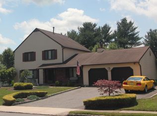 103 Cannonade Dr, Marlboro, NJ 07746