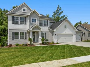 10952 Country Grove Cir, Portage, MI 49024