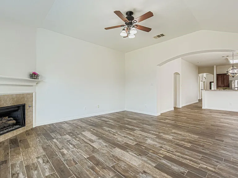 12407 Hawk Creek Dr — Photo 17