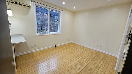 Rented by Manhattan Realty Group