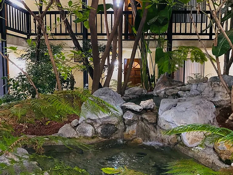 1715 Camden Ave. Los Angeles, CA 90025 — Photo 6