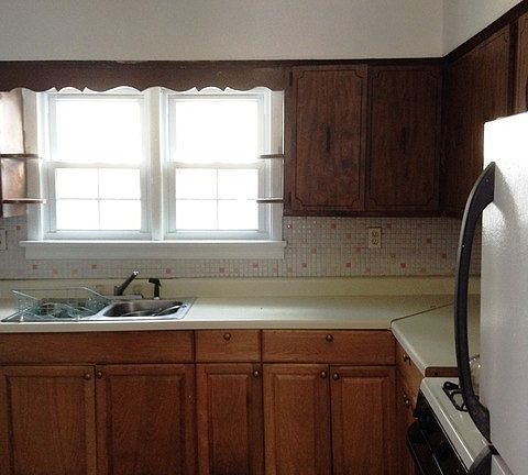 4th image of 615 West Green Street