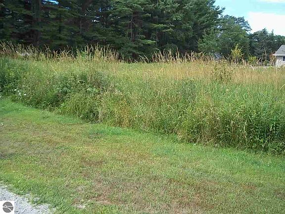 3rd image of 0 Adams St #&15