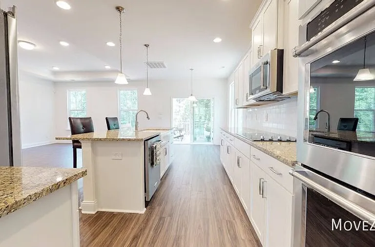 495 Village Bend Dr — Photo 10