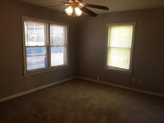 2nd image of 3526 S Alameda St