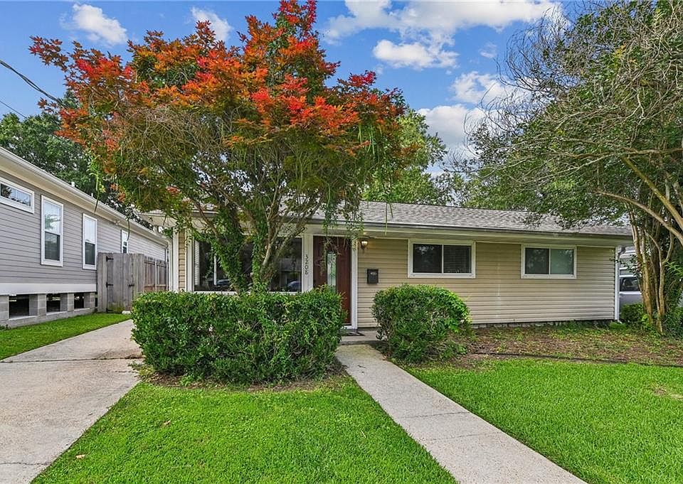 1st image of 3208 39th St
