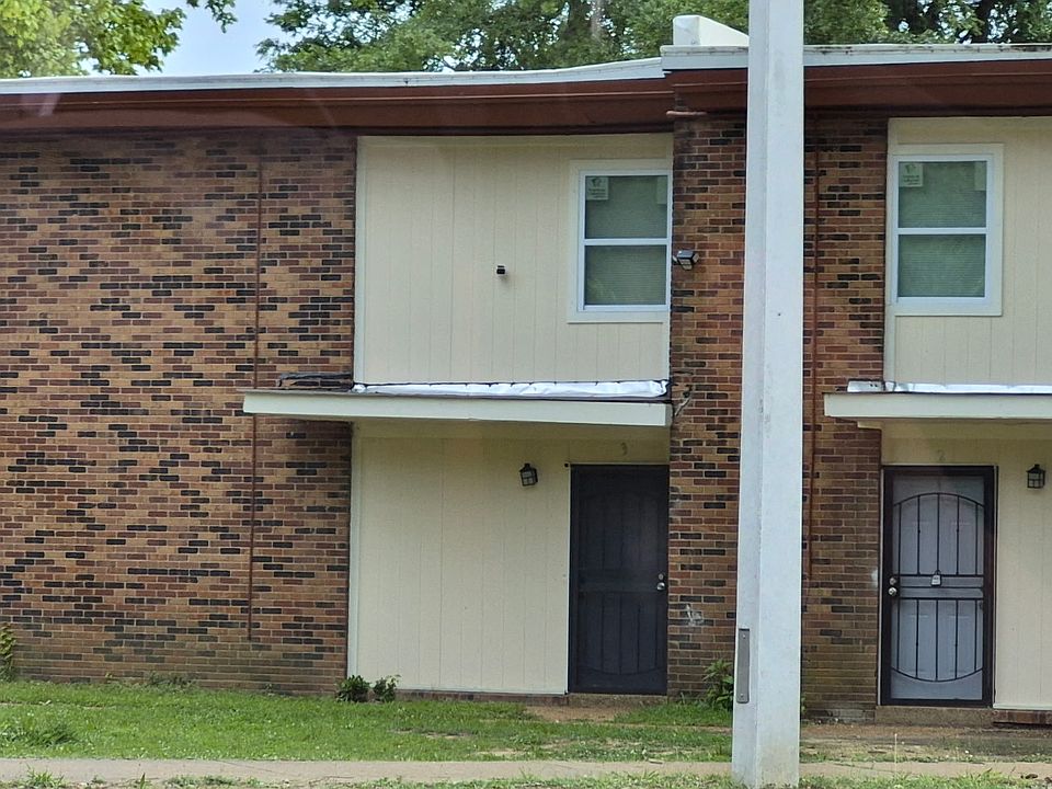 1st image of 3069 Sharpe Ave #4