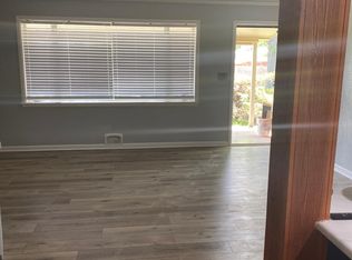 9905 Ridgeview Dr, Oklahoma City, OK 73120