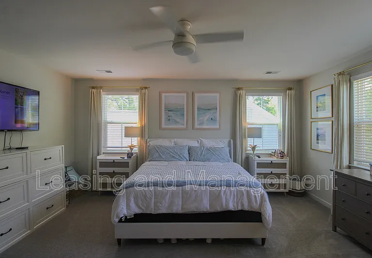 2352 Lantern St — Photo 19